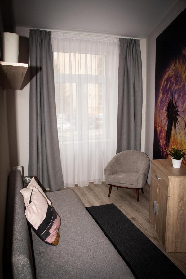 Loli Apartman Miskolc Luaran gambar