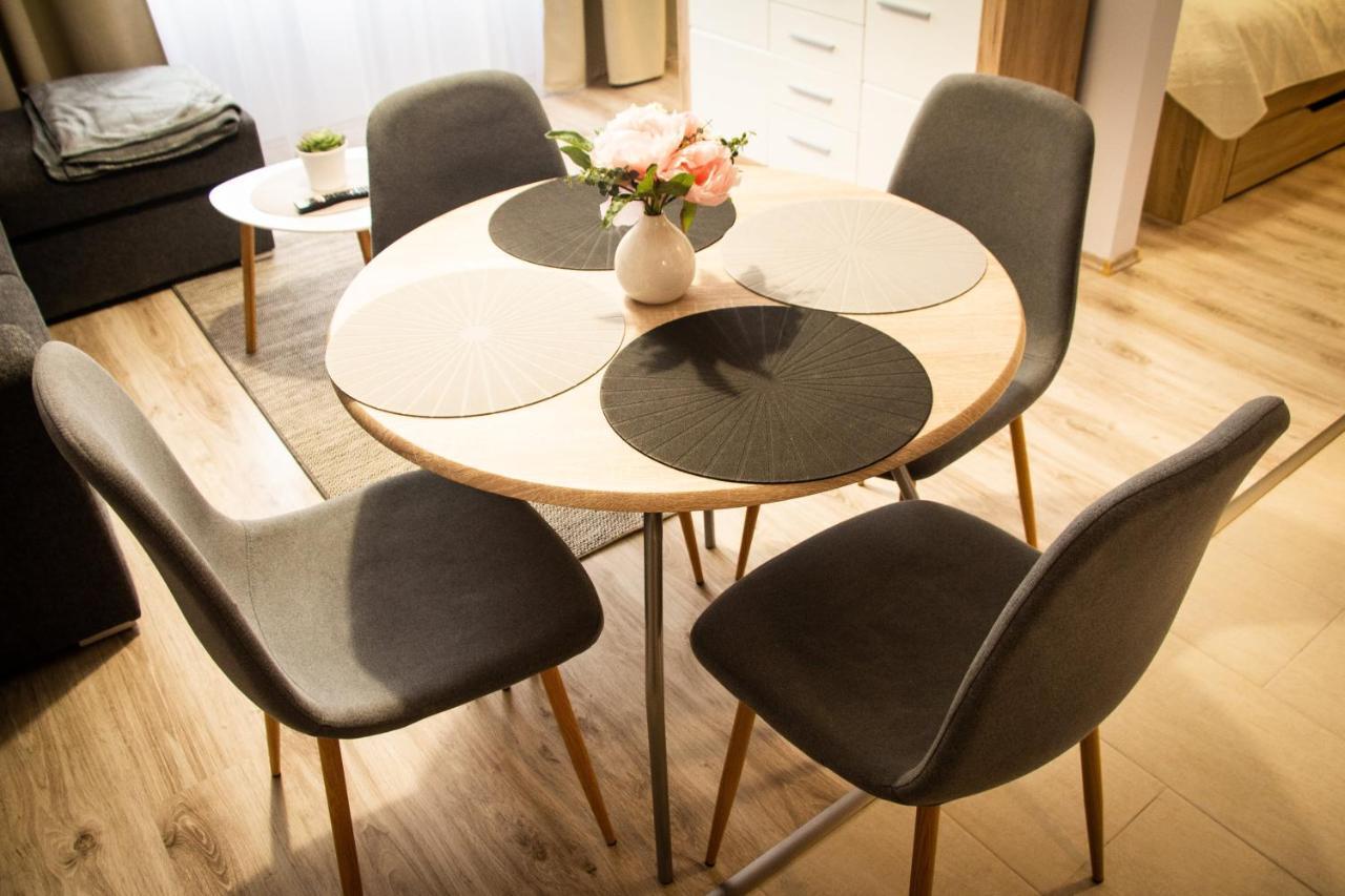 Loli Apartman Miskolc Luaran gambar